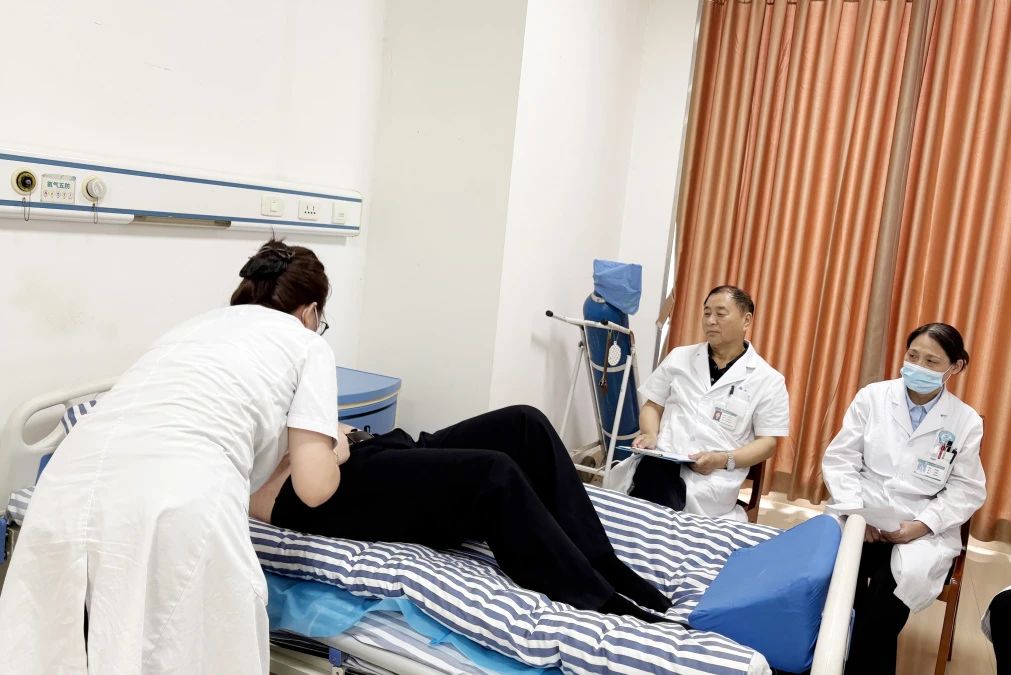保障医疗安全、提升专业能力&mdash;&mdash;郑州誉美肿瘤医院开展&ldquo;三基三严&rdquo;技能考核，筑牢医疗质量基石