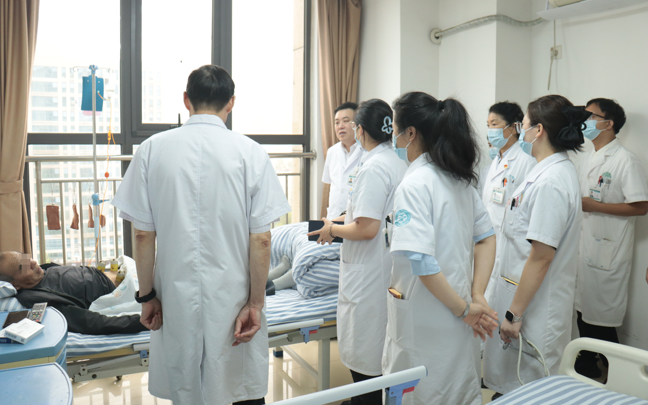 郑州誉美肿瘤医院常态化&ldquo;多对一&rdquo;查房会诊、为肿瘤防治一体化&ldquo;搭桥铺路&rdquo;，给科学人文诊疗&ldquo;添彩赋能&rdquo;