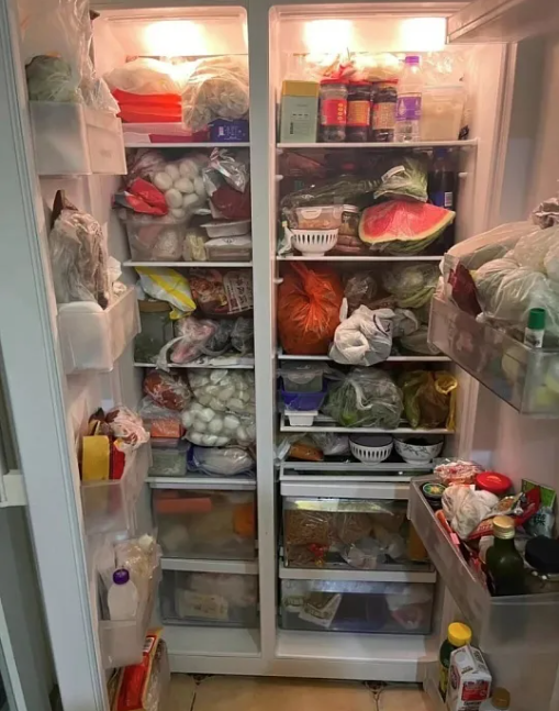 别再被冰箱&ldquo;骗&rdquo;了！这些存久的食物，正是胃癌的&ldquo;隐形帮凶&rdquo;