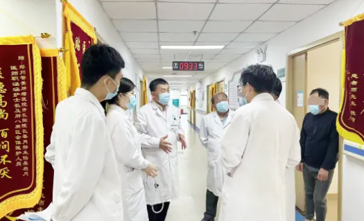 多对一专家护航 用专业温暖生命&mdash;&mdash;郑州誉美肿瘤医院多科会诊 + 面对面问诊，以精准诊疗守护生命
