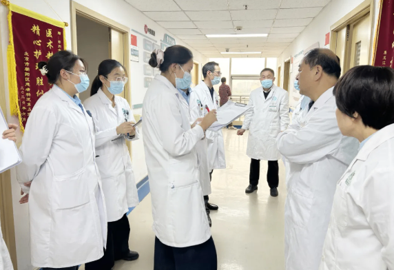 打破学科壁垒，共探诊疗良方｜郑州誉美肿瘤医院常态化 MDT 大查房如期开展